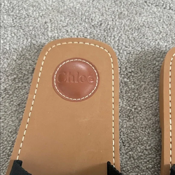 Chloe Woody logo print canvas slides - Picture 4 of 11